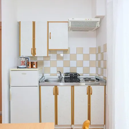 With Parking Space - 24808 Vodice