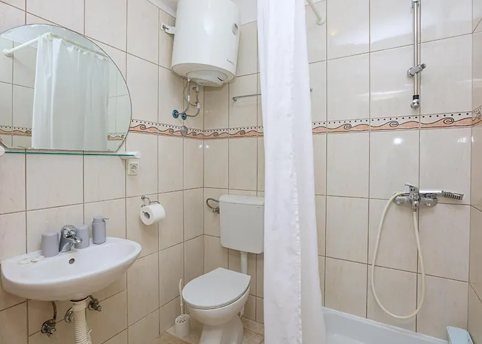 Appartement With Parking Space - 24808